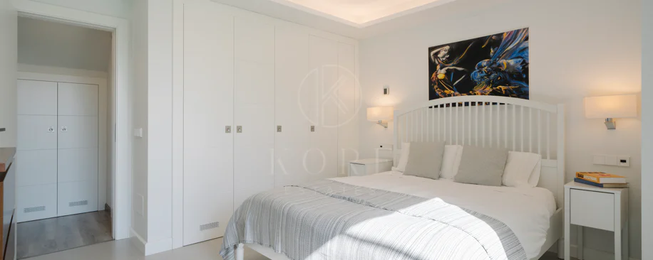 Exclusive Villa in Nueva Andalucía with Panoramic Views