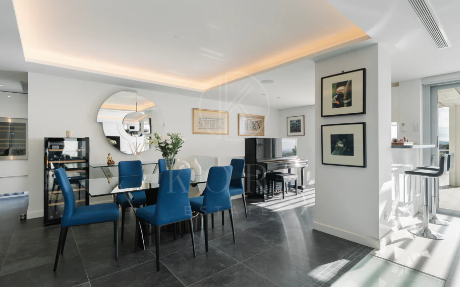 Exclusiva villa en Nueva Andalucía con vistas panorámicas