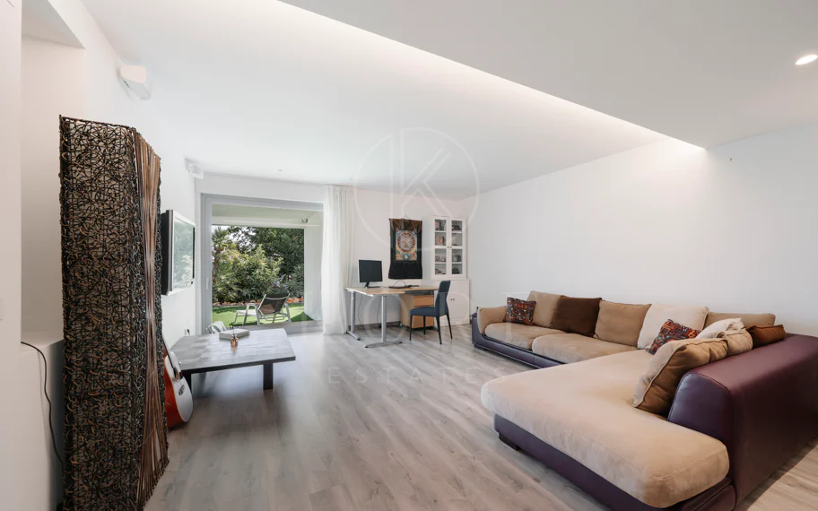 Exclusiva villa en Nueva Andalucía con vistas panorámicas