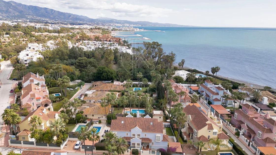 Villa en venta en Marbella - Puerto Banus