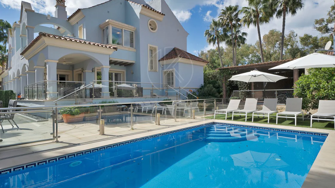 Villa en venta en Marbella - Puerto Banus