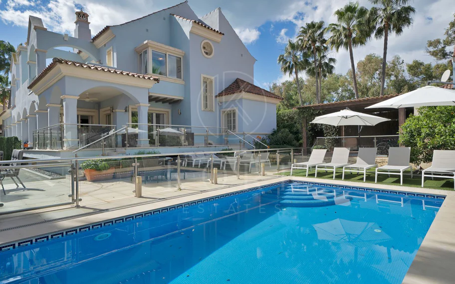 Villa en venta en Marbella - Puerto Banus