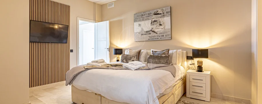 Villa en venta en El Rosario, Marbella Este