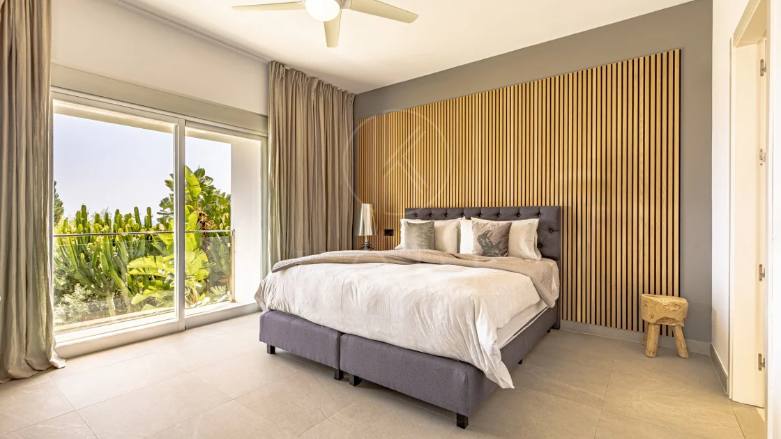 Villa en venta en El Rosario, Marbella Este