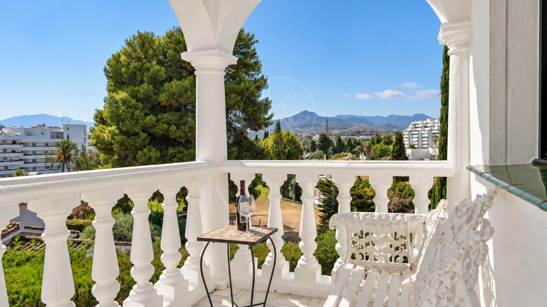 Encantadora villa andaluza en el corazón de Guadalmina