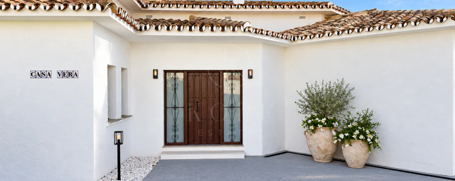 Encantadora villa andaluza en el corazón de Guadalmina