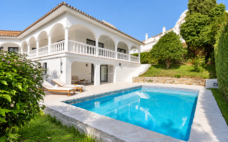 Encantadora villa andaluza en el corazón de Guadalmina