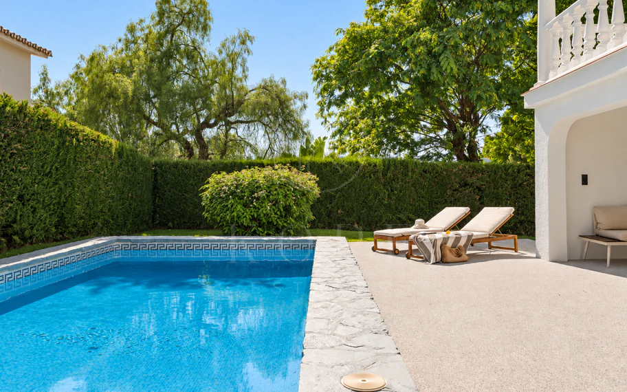 Encantadora villa andaluza en el corazón de Guadalmina