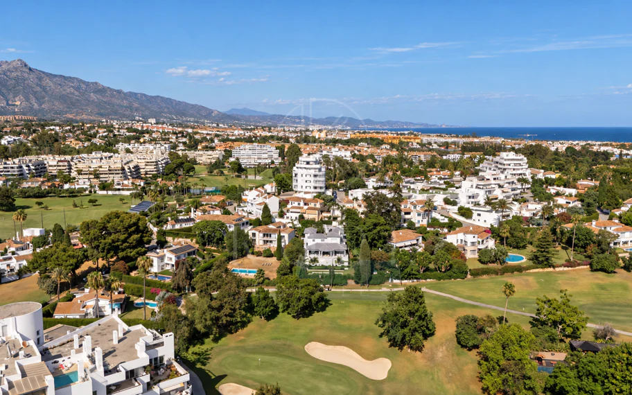Encantadora villa andaluza en el corazón de Guadalmina