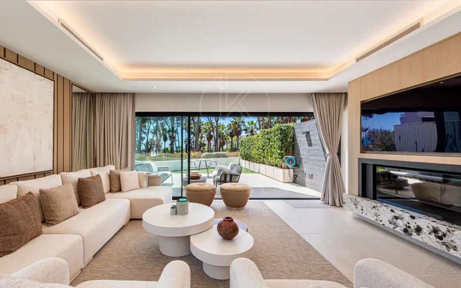 THE ISLAND, Estepona — Exclusiva Residencia de Obra Nueva con Vistas al Mar y a la Montaña
