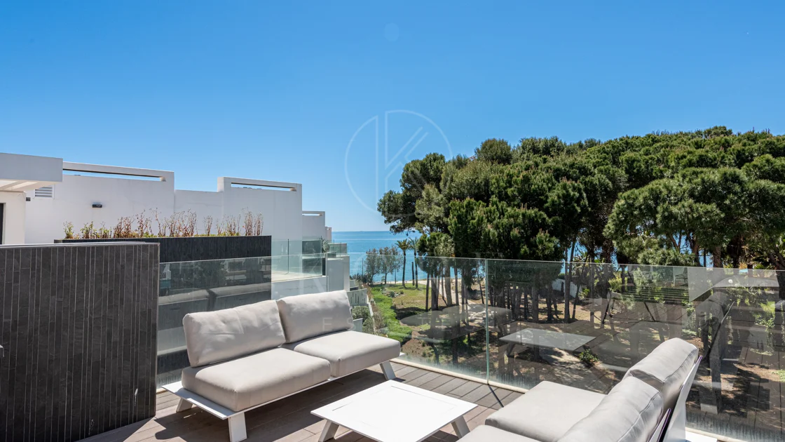 THE ISLAND, Estepona — Exclusiva Residencia de Obra Nueva con Vistas al Mar y a la Montaña