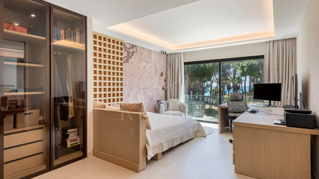 THE ISLAND, Estepona — Exclusiva Residencia de Obra Nueva con Vistas al Mar y a la Montaña