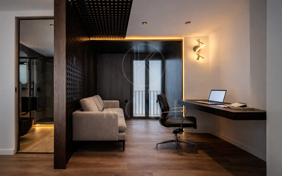 Joya arquitectónica en la calle más emblemática de Estepona