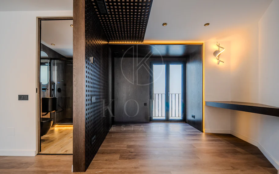 Joya arquitectónica en la calle más emblemática de Estepona