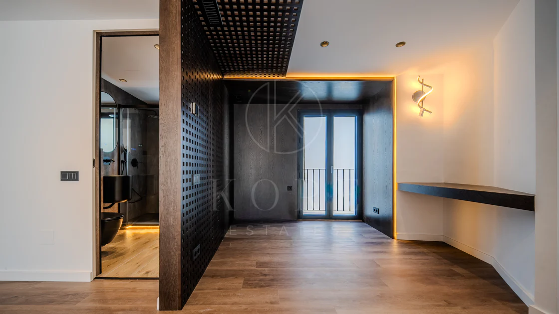 Joya arquitectónica en la calle más emblemática de Estepona