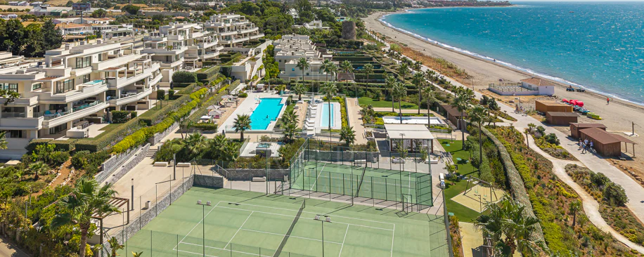 Sea View Apartment, El Velerin, Estepona