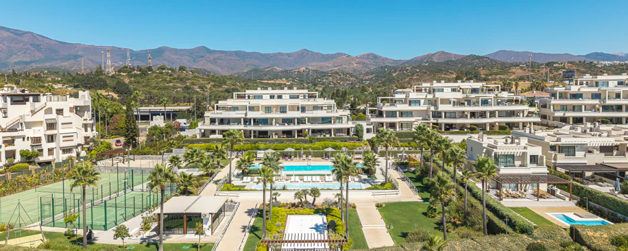 Sea View Apartment, El Velerin, Estepona