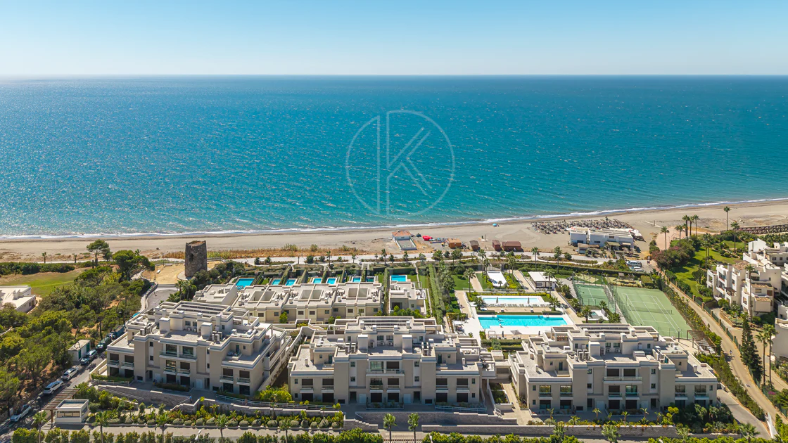 Sea View Apartment, El Velerin, Estepona