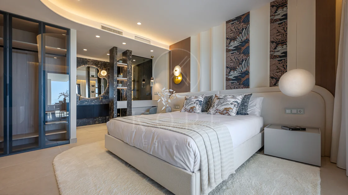 Sea View Apartment, El Velerin, Estepona
