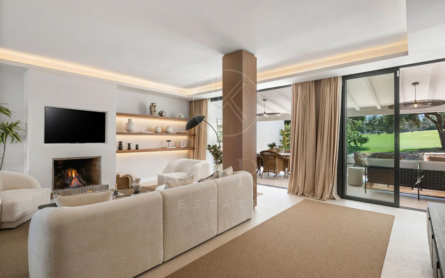 Adosado en venta en Nueva Andalucia, Marbella