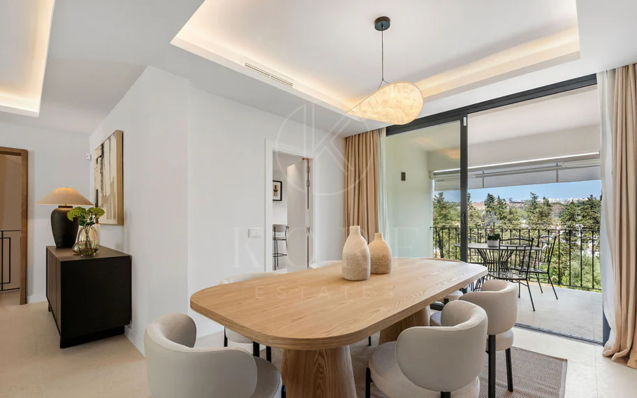 Adosado en venta en Nueva Andalucia, Marbella