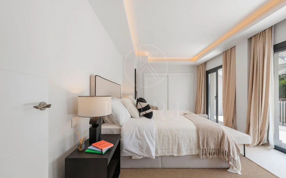 Adosado en venta en Nueva Andalucia, Marbella