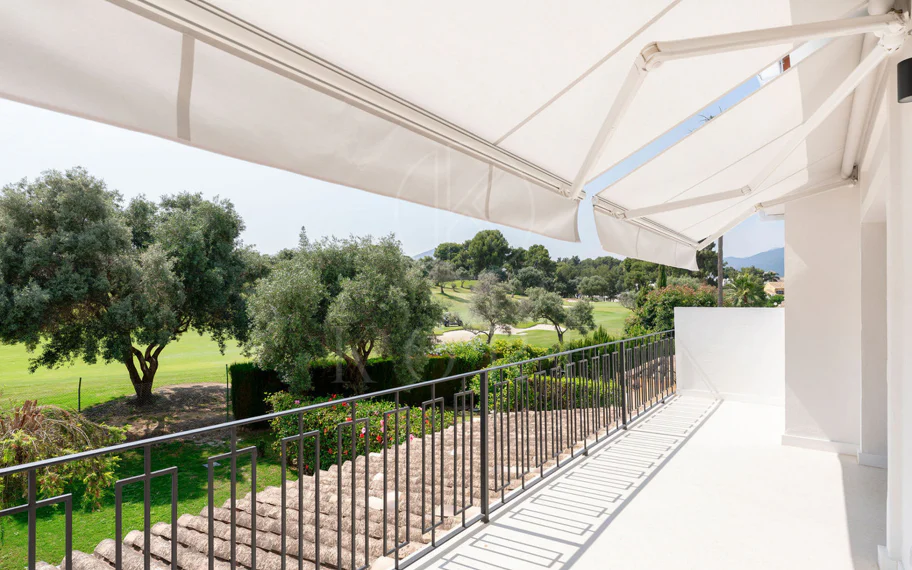 Adosado en venta en Nueva Andalucia, Marbella