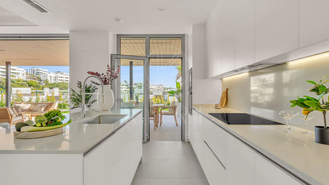 Apartamento Planta Baja en venta en Santa Clara, Marbella Este