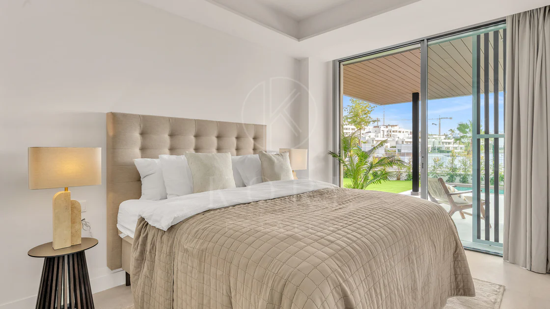 Apartamento Planta Baja en venta en Santa Clara, Marbella Este
