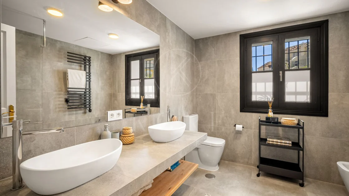 4 Bedrooms - Sea Views - Blend of Andalusian Heritage and Nordic Sophistication on the Golden Mile