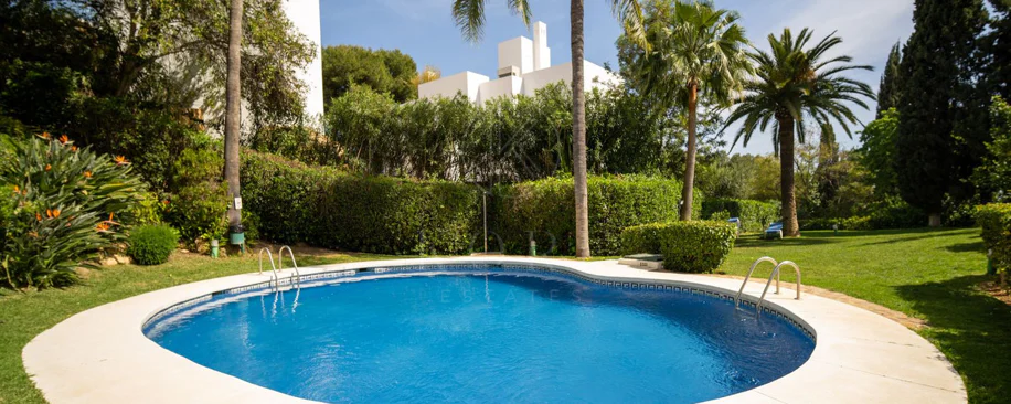 4 Bedrooms - Sea Views - Blend of Andalusian Heritage and Nordic Sophistication on the Golden Mile