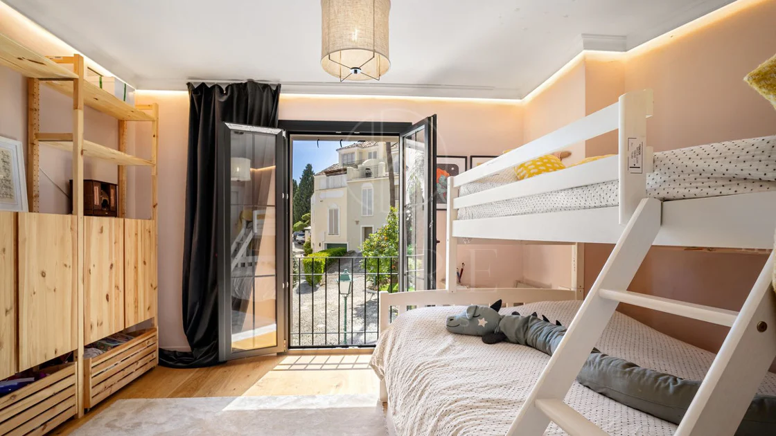 4 Bedrooms - Sea Views - Blend of Andalusian Heritage and Nordic Sophistication on the Golden Mile