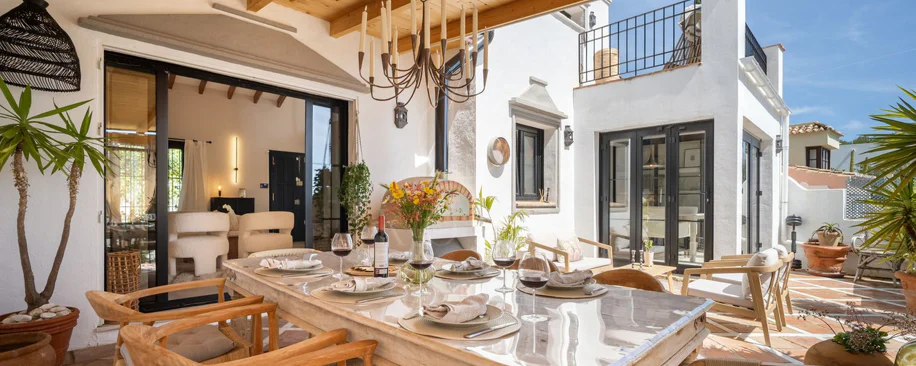 4 Bedrooms - Sea Views - Blend of Andalusian Heritage and Nordic Sophistication on the Golden Mile