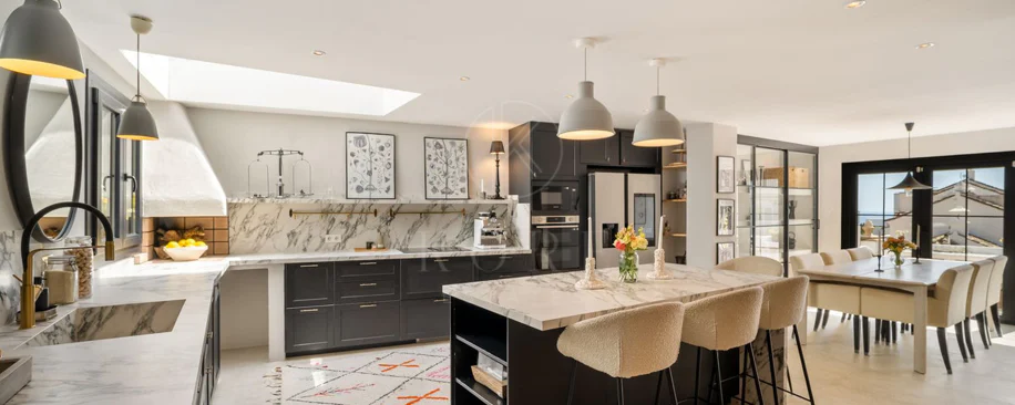 4 Bedrooms - Sea Views - Blend of Andalusian Heritage and Nordic Sophistication on the Golden Mile