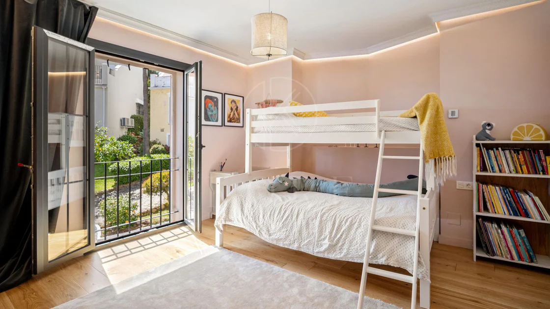 4 Bedrooms - Sea Views - Blend of Andalusian Heritage and Nordic Sophistication on the Golden Mile