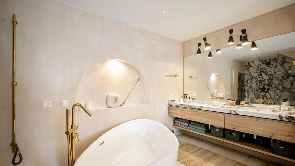 4 Bedrooms - Sea Views - Blend of Andalusian Heritage and Nordic Sophistication on the Golden Mile