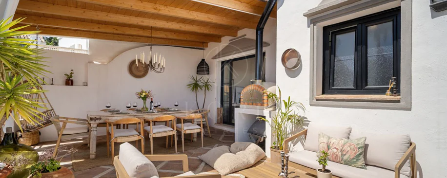 4 Bedrooms - Sea Views - Blend of Andalusian Heritage and Nordic Sophistication on the Golden Mile