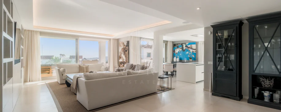 APARTAMENT UIMITOR ÎN MARBELLA