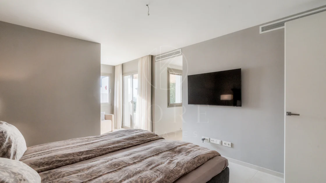 APARTAMENT UIMITOR ÎN MARBELLA