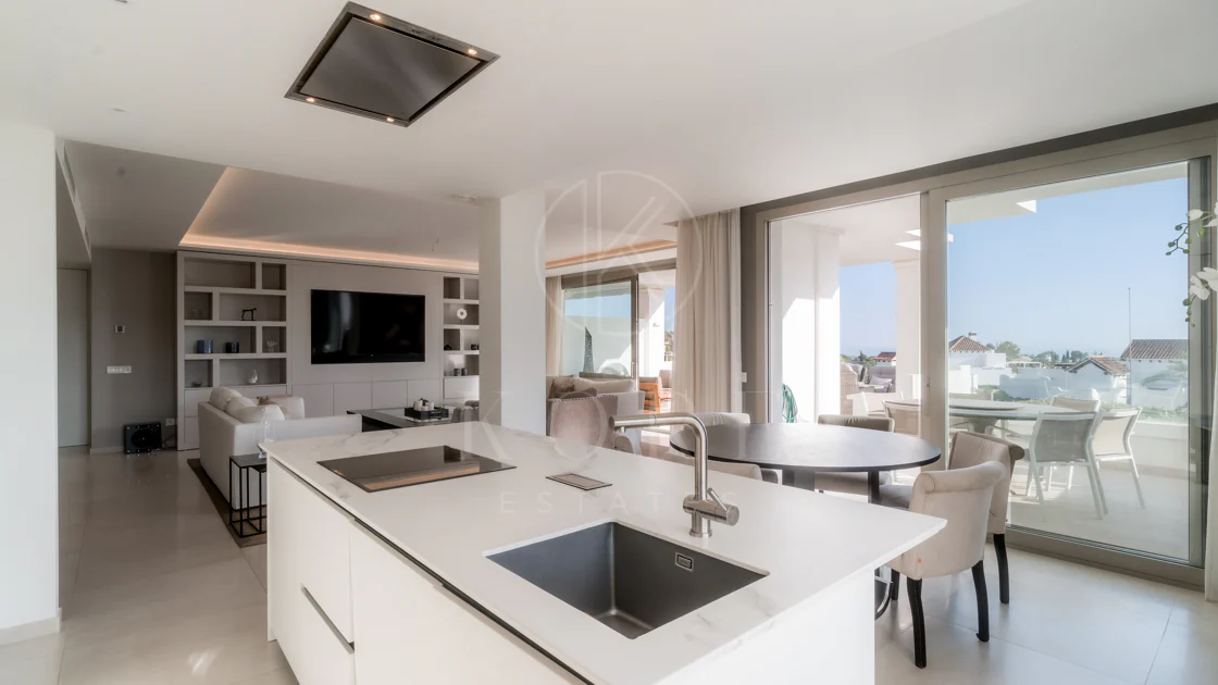 APARTAMENT UIMITOR ÎN MARBELLA