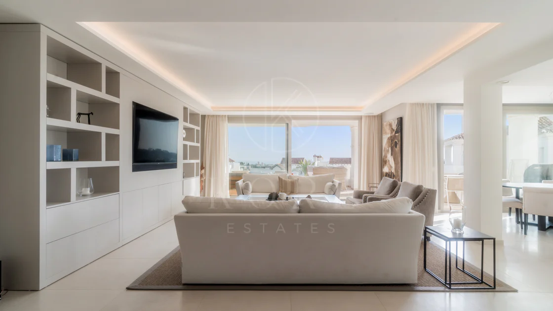 APARTAMENT UIMITOR ÎN MARBELLA