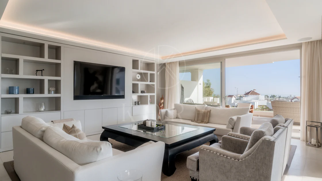 APARTAMENT UIMITOR ÎN MARBELLA
