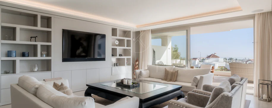 APARTAMENT UIMITOR ÎN MARBELLA