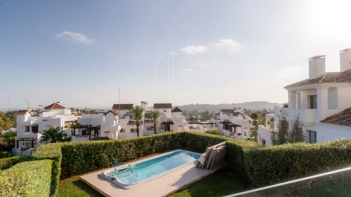 APARTAMENT UIMITOR ÎN MARBELLA