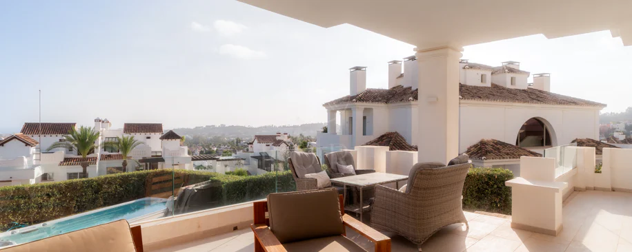 APARTAMENT UIMITOR ÎN MARBELLA