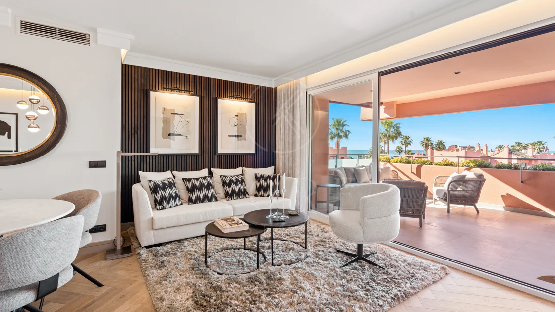 Sea View Luxury Penthouse - Newly Renovated on the Beach Side New Golden Mile