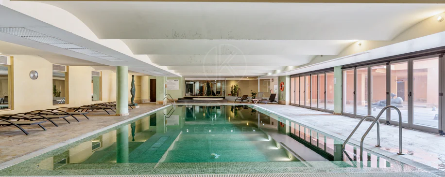 Sea View Luxury Penthouse - Newly Renovated on the Beach Side New Golden Mile