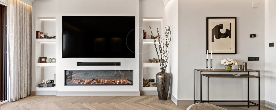 Sea View Luxury Penthouse - Newly Renovated on the Beach Side New Golden Mile
