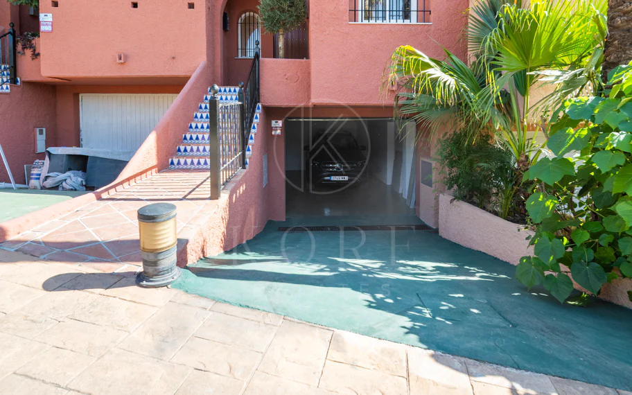 Turnkey Luxury Casa de 3 dormitorios en El Palmeral, Nueva Andalucia