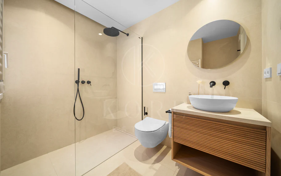 Turnkey Luxury Casa de 3 dormitorios en El Palmeral, Nueva Andalucia